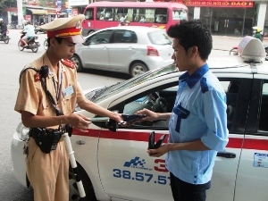 Hà Nội 2 tháng cao điểm xử lý vi phạm giao thông